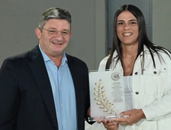AXARNES_BRABEYSEIS Πάνω από 500 βραβεύσεις σε αθλητές, αθλήτριες και συλλόγους