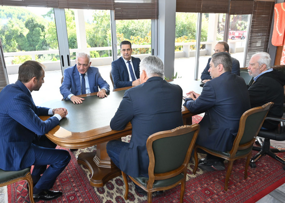 Λάζαρος Κυρίζογλου: «Η Αυτοδιοίκηση δεν παραχωρεί καμία αρμοδιότητα»