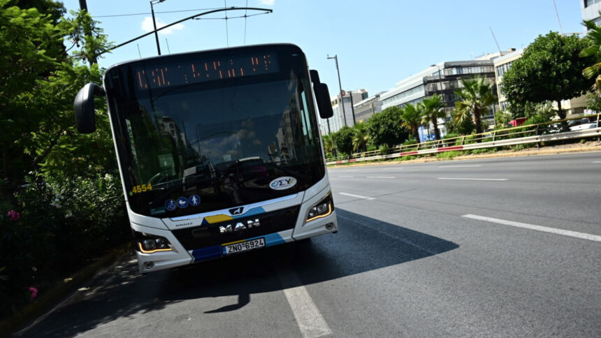 Έξι νεαροί ταυτοποιήθηκαν για επιθέσεις με πέτρες