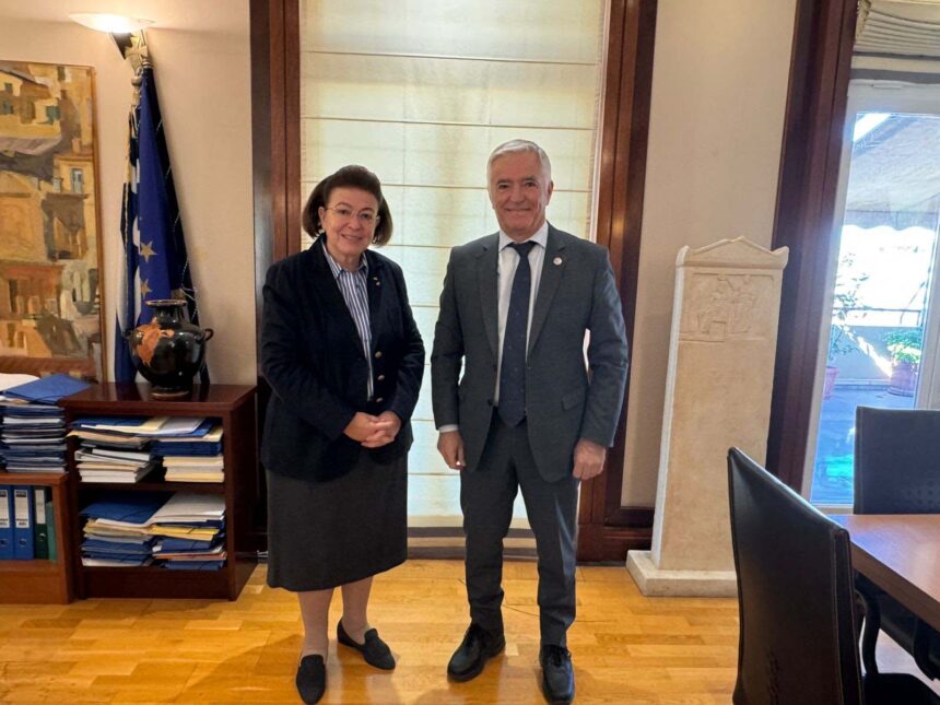 PAIANIA_SYNANTHSH MENDONH Συνάντηση του Ισίδωρου Μάδη με την υπουργό Πολιτισμού