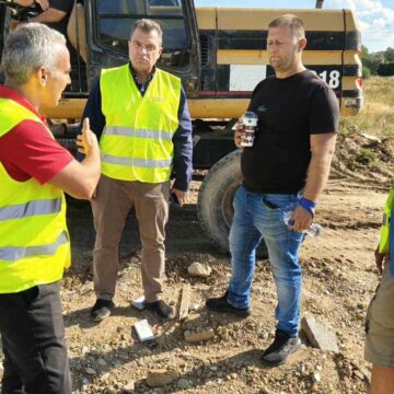 Άμεση κινητοποίηση της Περιφέρειας Αττικής για τον καθαρισμό του ρέματος Αυλίζας