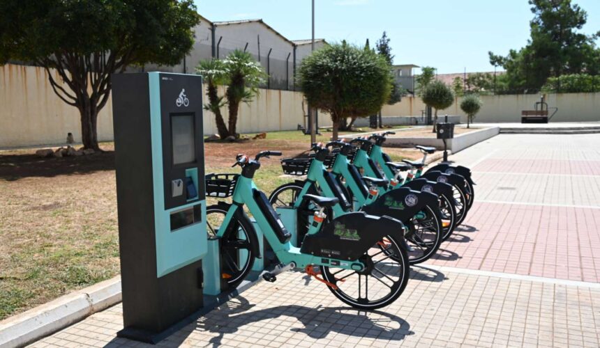 Δωρεάν κοινόχρηστα ηλεκτρικά ποδήλατα για όλους