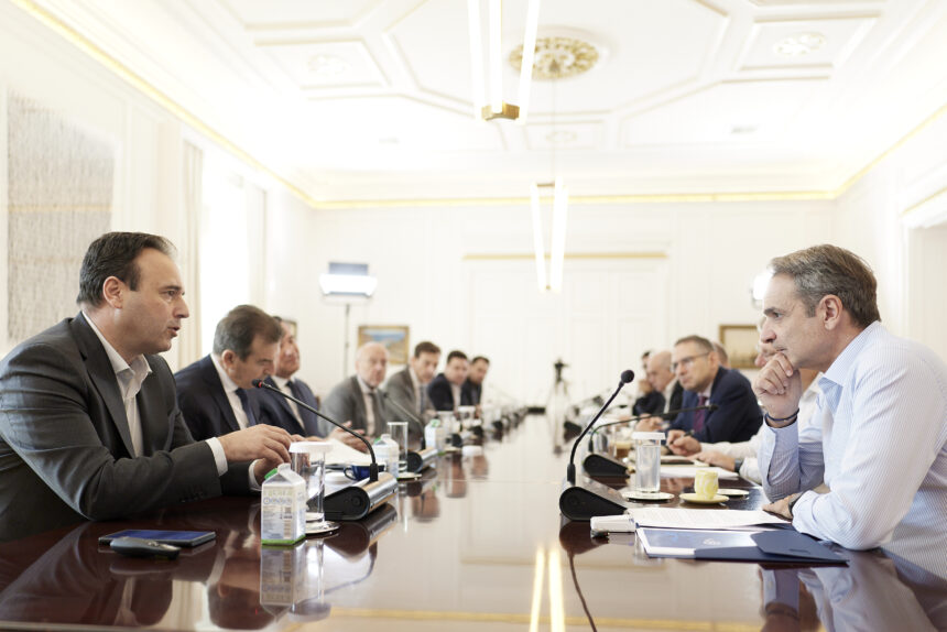 Σύσκεψη για την πώληση καπνικών προϊόντων και αλκοολούχων ποτών σε ανήλικους