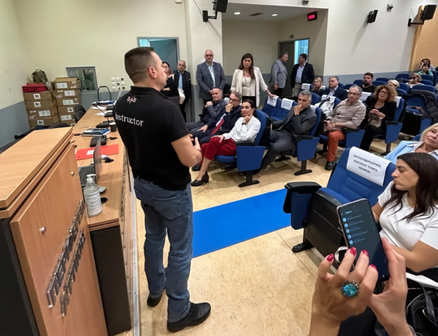 20 απινιδωτές σε κτίρια της Περιφέρειας Αττικής