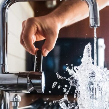 Αναπροσαρμογή των τιμολογίων της ΕΥΔΑΠ το 2026