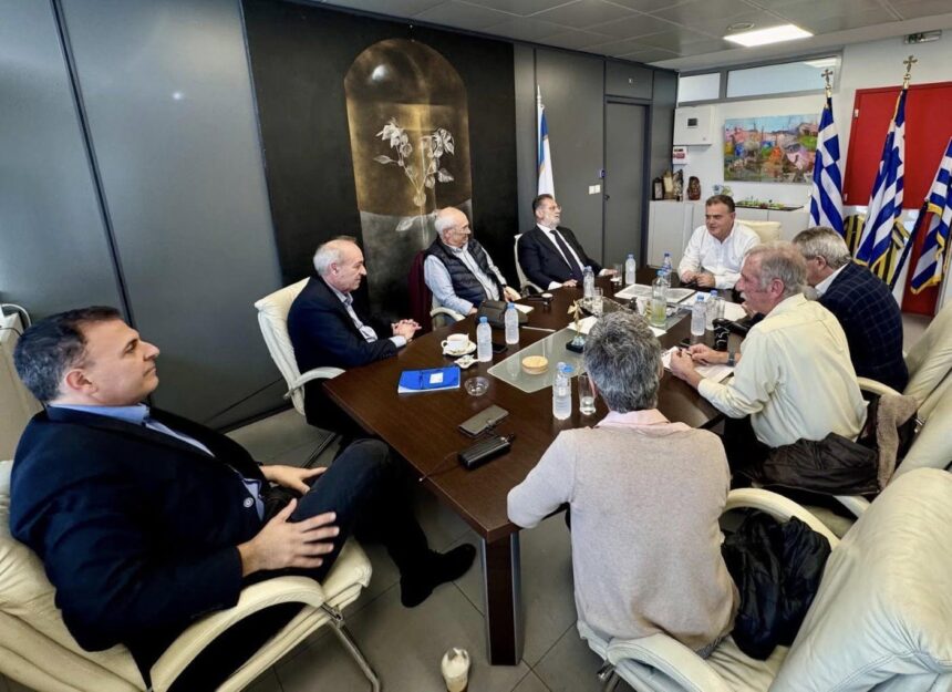 Συνάντηση για τη δημιουργία Κέντρου Υγείας στην Παλλήνη και Νοσοκομείου στην Ανατολική Αττική