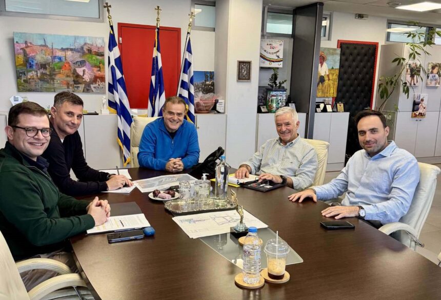 Συνάντηση συνεργασίας Δήμων Παλλήνης και Παιανίας