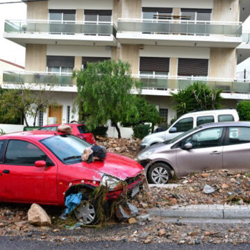 Σφοδρό το πέρασμα της κακοκαιρίας στην Αττική