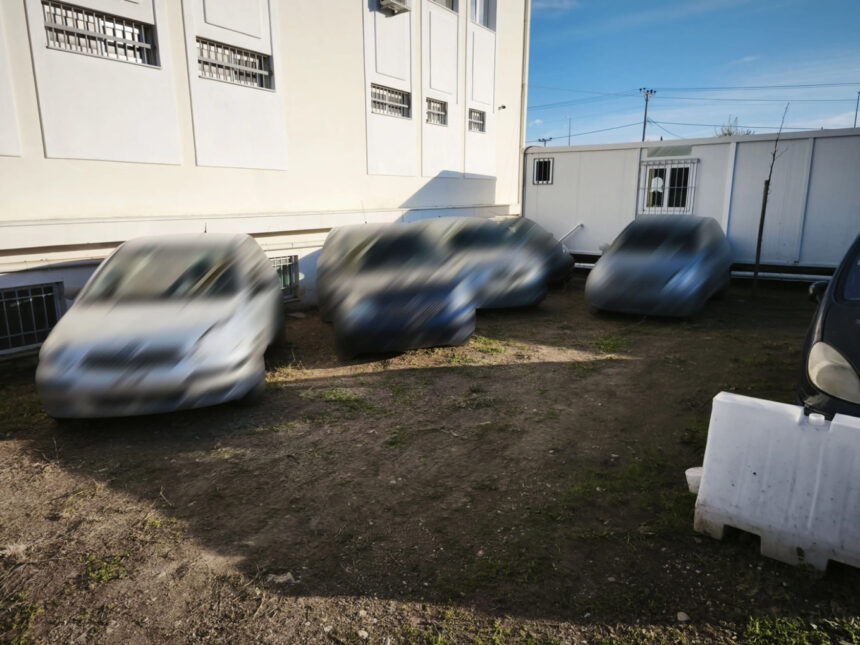 Eξαρθρώθηκε συμμορία που διέπραττε κλοπές οχημάτων