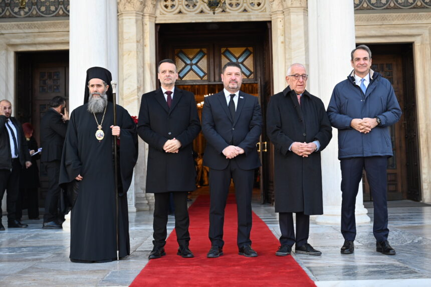 PERIFEREIA_PROTOXRONIA (2) Παρουσία του Προέδρου της Δημοκρατίας και του Πρωθυπουργού, η πανηγυρική Δοξολογία για το Νέο Έτος
