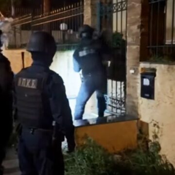 Επιχείρηση της ΕΛΑΣ για εξάρθρωση σπείρας ναρκωτικών