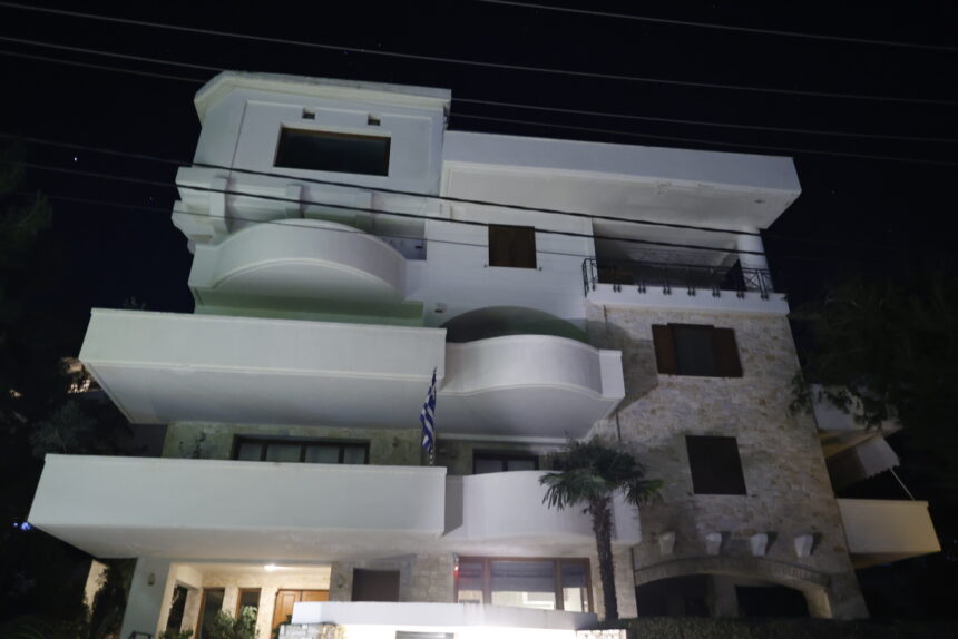 Δύο άνδρες 22 και 40 ετών νεκροί από ηλεκτροπληξία