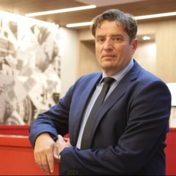 «Καλλιεργώντας Κριτικούς Αναγνώστες» στα ελληνικά σχολεία