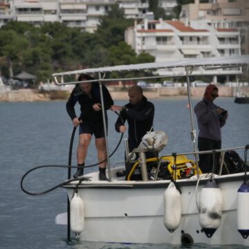 Πιλοτική τοποθέτηση αγκυροβολίων στο Πόρτο Ράφτη για την προστασία των λιβαδιών Ποσειδωνίας