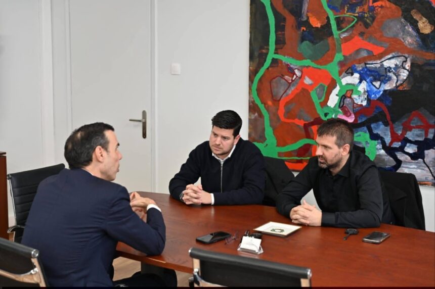 SARONIKOS_SYNANTHSH YFYPOYRGOS YGEIAS 2 Συνάντηση του Δημάρχου Σαρωνικού με τον Υφυπουργό Υγείας