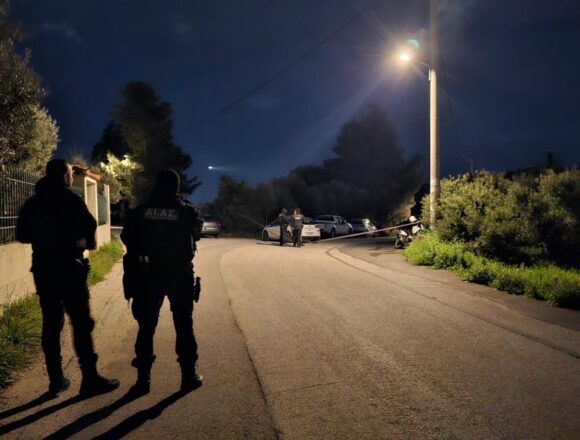 Συνελήφθη άνδρας που πυροβόλησε στον αέρα