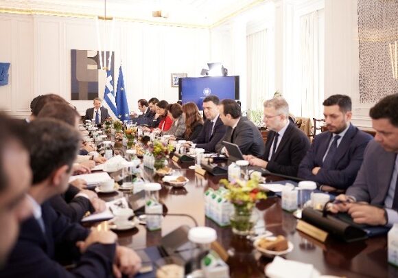 Οι ενεργειακές συμφωνίες παρουσιάστηκαν στο Υπουργικό Συμβούλιο