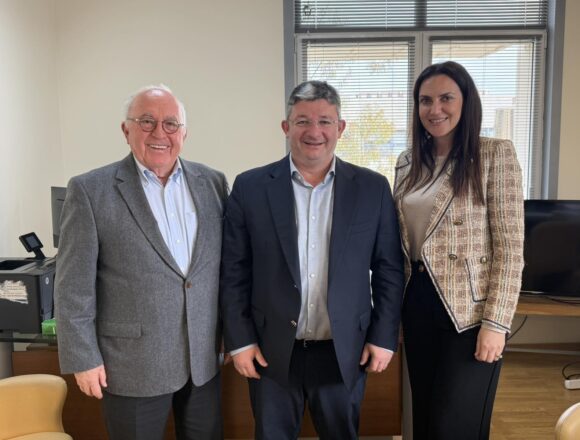 Συνάντηση με τη Διοίκηση της Πολυκλινικής του Ολυμπιακού Χωριού