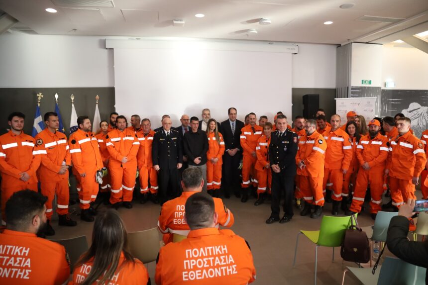 ETHELONTISMOS Μέσα Ατομικής Προστασίας παρέλαβαν οι εθελοντικές οργανώσεις Πολιτικής Προστασίας