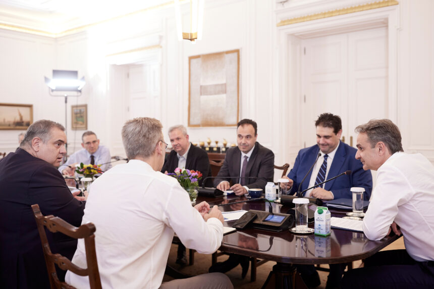 KOMBOS PARAKOLOYTHISIS OTA (1)- Παρουσιάστηκε ο νέος κόμβος deiktesota.gov.gr