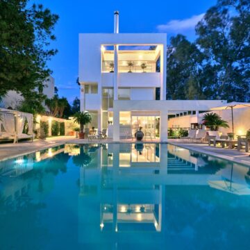 Η κρίσιμη επιλογή στα πολυτελή ακίνητα το 2026