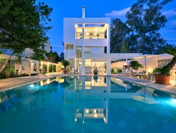 Η κρίσιμη επιλογή στα πολυτελή ακίνητα το 2026