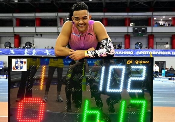 Δεύτερη καλύτερη επίδοση όλων των εποχών με 6,17μ. ο Εμμανουήλ Καραλής