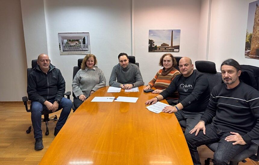 PALLHNH_SYNANTHSH 3o GYMNASIO Συνάντηση εργασίας με τον Σύλλογο Γονέων και τη Διεύθυνση του 3ου Γυμνασίου Παλλήνης