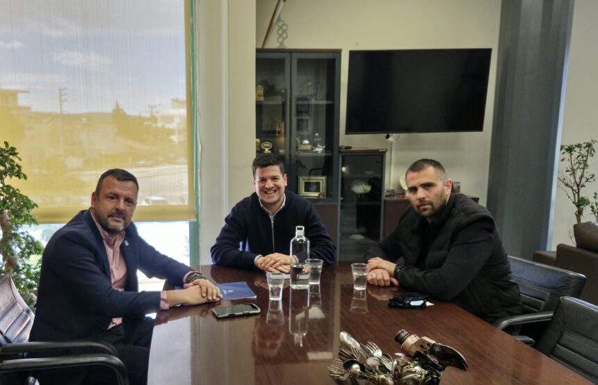 Συνάντηση του Δημάρχου για θέματα Πολιτικής Προστασίας