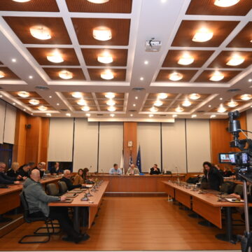 Πράσινο φως για την ασφαλτόστρωση δρόμων στη Βαρυμπόμπη