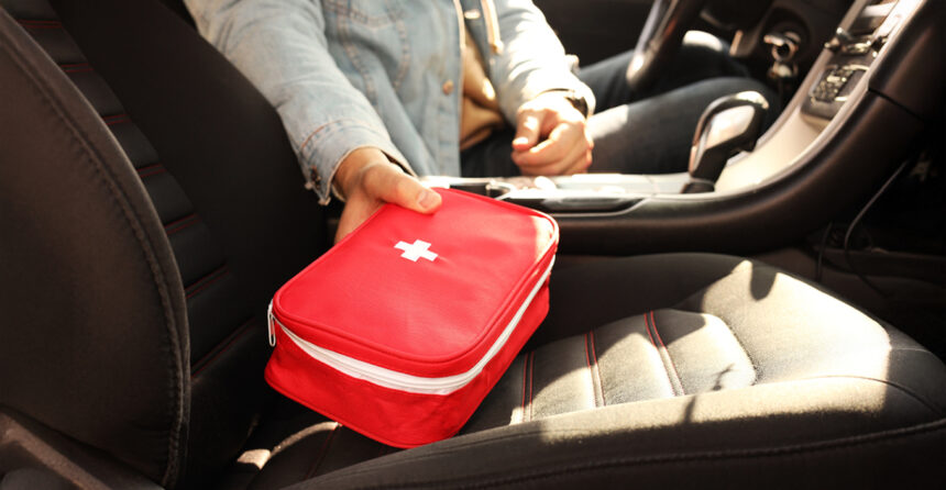 Τι θα πρέπει να περιλαμβάνει το κουτί πρώτων βοηθειών στο αυτοκίνητο
