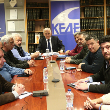 Συναντήσεις του Προέδρου της ΚΕΔΕ με την ΠΟΕ-ΟΤΑ και την ΠΟΠ-ΟΤΑ