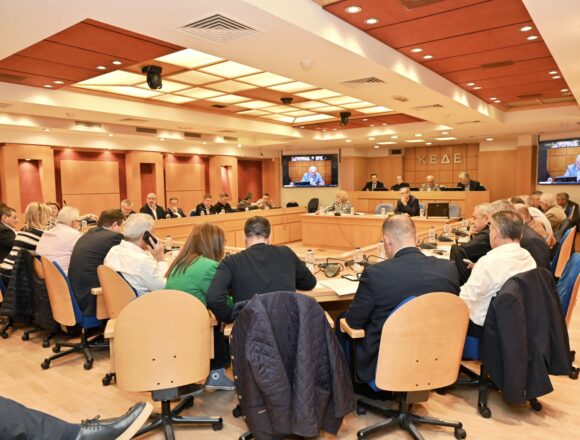 Ηχηρό μήνυμα για στήριξη Δήμων και κοινωνικών υπηρεσιών