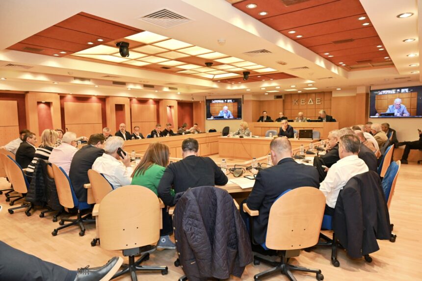 Ηχηρό μήνυμα για στήριξη Δήμων και κοινωνικών υπηρεσιών