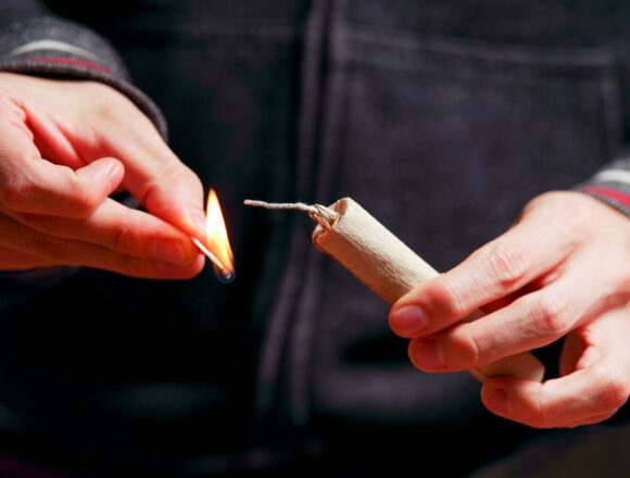 Σοβαρός τραυματισμός 14χρονου από κροτίδα