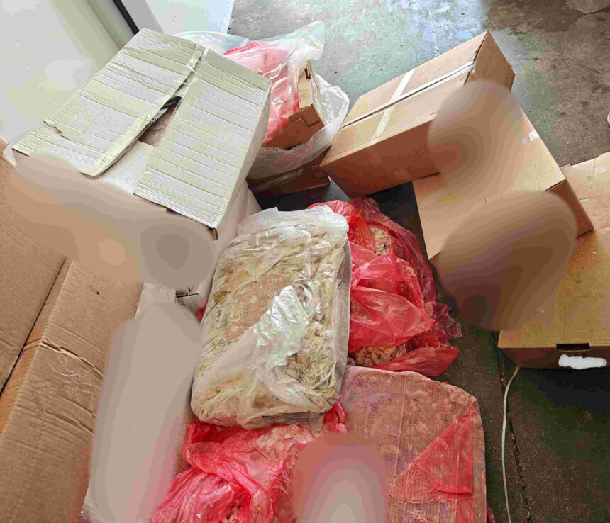 Κατασχέθηκαν 11 τόνοι ακατάλληλων προϊόντων