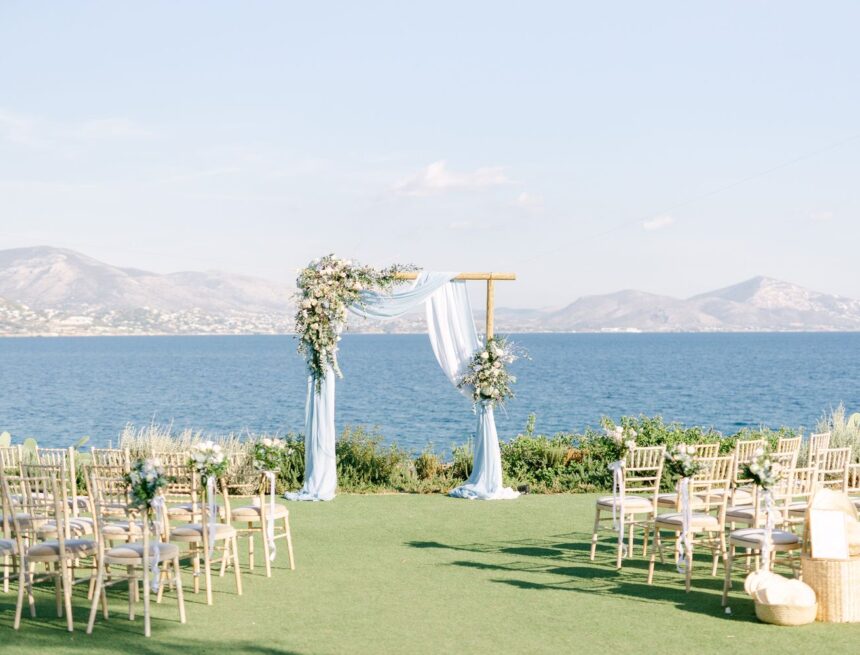 H Αθηναϊκή Ριβιέρα στο επίκεντρο για destination weddings