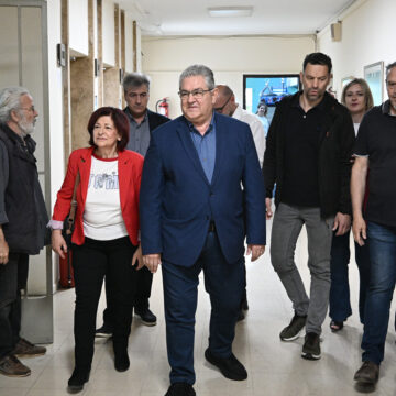 KOYTSOYMPAS_YPOYRGEIO AGROTIKHS ANAPTYXHS (8) Επίσκεψη του ΓΓ της ΚΕ Δημήτρη Κουτσούμπα στο υπουργείο Αγροτικής Ανάπτυξης