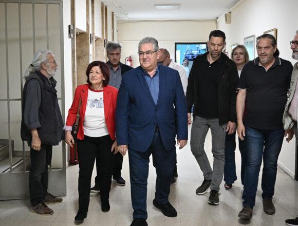 KOYTSOYMPAS_YPOYRGEIO AGROTIKHS ANAPTYXHS (8) Επίσκεψη του ΓΓ της ΚΕ Δημήτρη Κουτσούμπα στο υπουργείο Αγροτικής Ανάπτυξης
