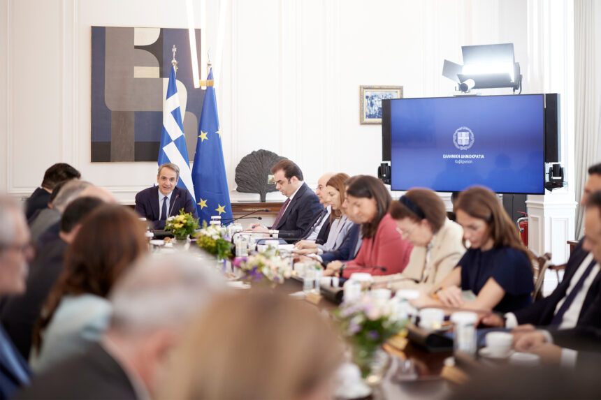 MHTSOTAKHS_YPOYRGIKO SYMBOYLIO Πολιτική Βαβέλ με τα νέα κόμματα
