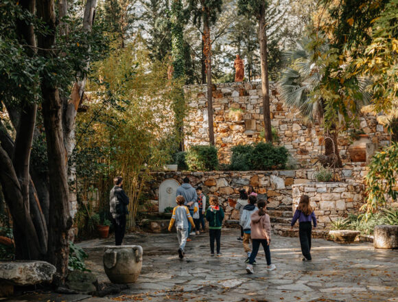 Έκθεση «Αναδρομικά: Επιλογές από τη συλλογή του Μουσείου Βορρέ»