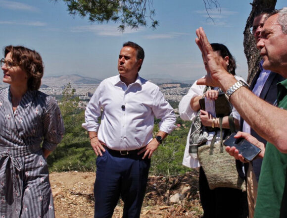Επίσκεψη Παπασταύρου στα έργα Antinero στον Υμηττό