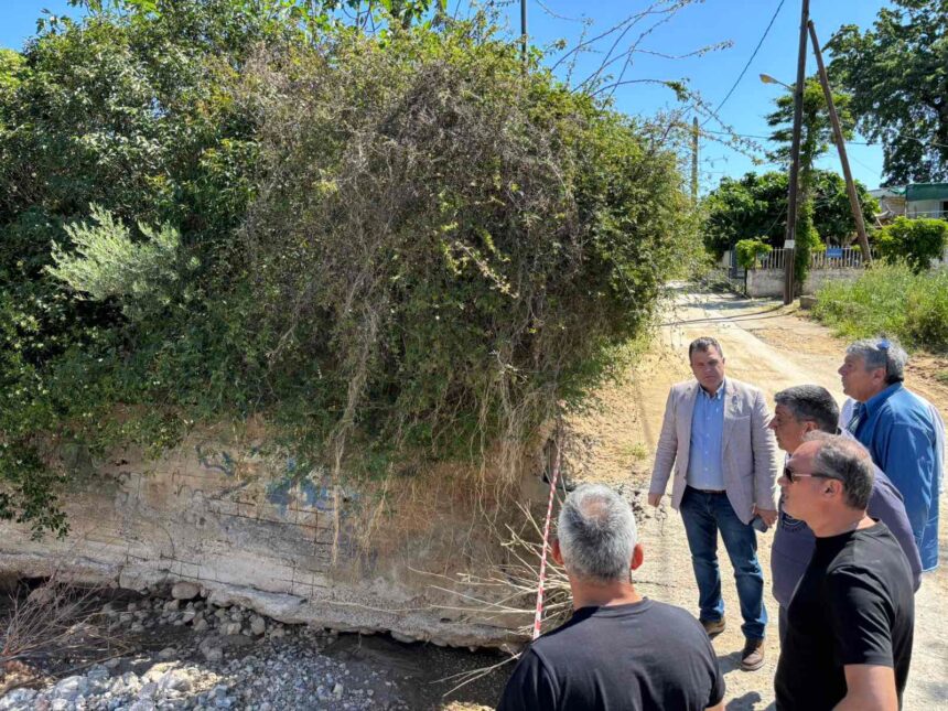PEAA_KATHARISMOS REMATON DHMOY OROPOY (2) Αυτοψία στις εργασίες καθαρισμού που διενεργούνται σε ρέματα του Δήμου Ωρωπού