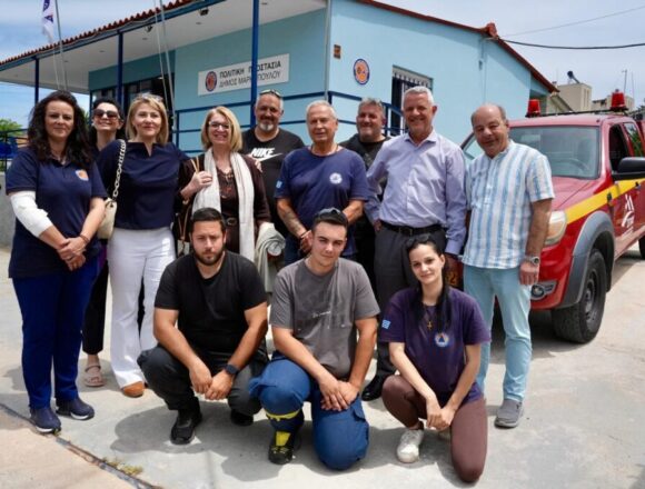 O ΣΠΑΥ παρέδωσε πυροσβεστικό όχημα στον Δήμο