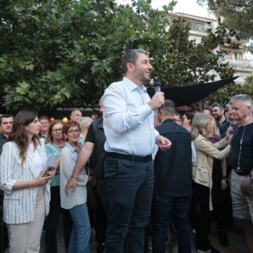 Είναι αρκετά δώδεκα χρόνια πισωγυρίσματος