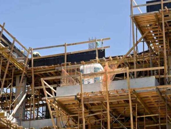 Συμμορία έκλεβε εργαλεία και οικοδομικά υλικά από εργοτάξια