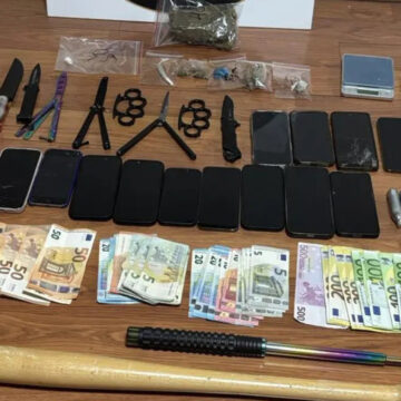 SYMMORIES ANHLIKON Εξάρθρωση δύο συμμοριών ανηλίκων που πουλούσαν ναρκωτικά σε μαθητές