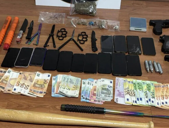 Εξάρθρωση δύο συμμοριών ανηλίκων που πουλούσαν ναρκωτικά σε μαθητές