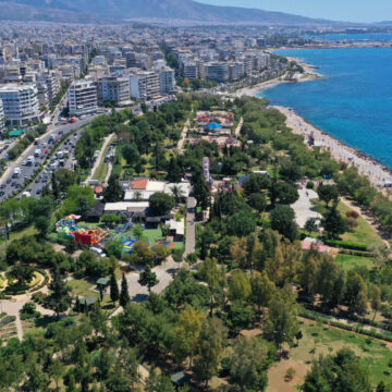 Aerial,Drone,Photo,Of,Famous,Seaside,Area,Of,Flisvos,,Athens Η εικόνα της αγοράς το δεύτερο τρίμηνο του 2026