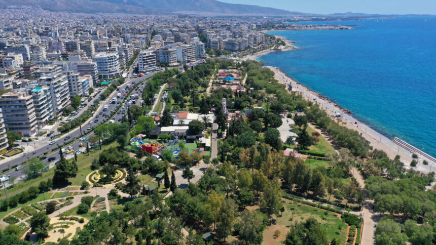 Aerial,Drone,Photo,Of,Famous,Seaside,Area,Of,Flisvos,,Athens Η εικόνα της αγοράς το δεύτερο τρίμηνο του 2026